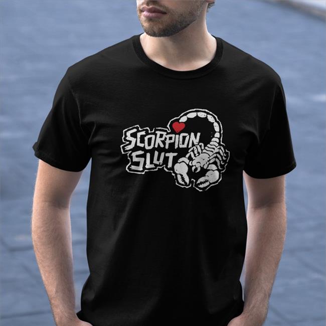 Dungeons And Daddies Merch Scorpion Slut Sweatshirt