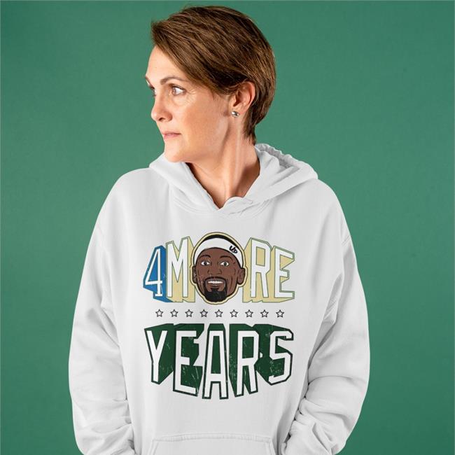 Bobby Portis 4 More Years Sweatshirt