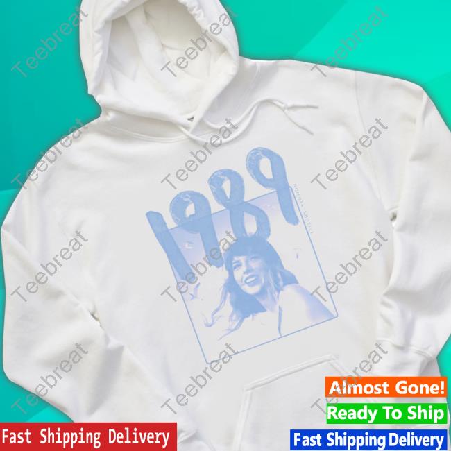 Official Taylor Swift Merch 1989 Taylor's Version Off White Photo T-Shirt