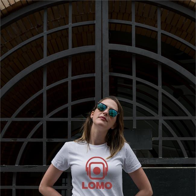 Lomotif Tee